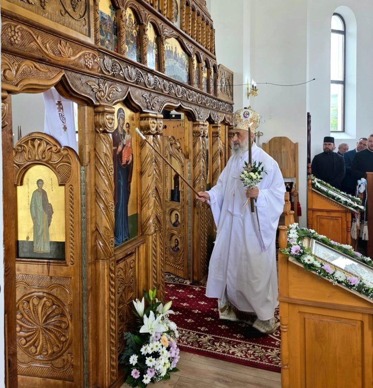  Târnosirea bisericii din Parohia Ercea, Mureș 362440