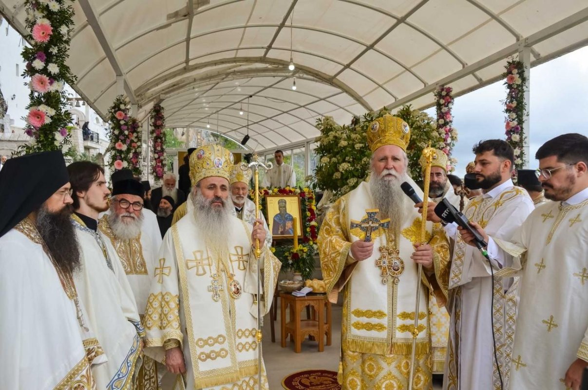 Hramul Mănăstirii Ostrog din Muntenegru 362588
