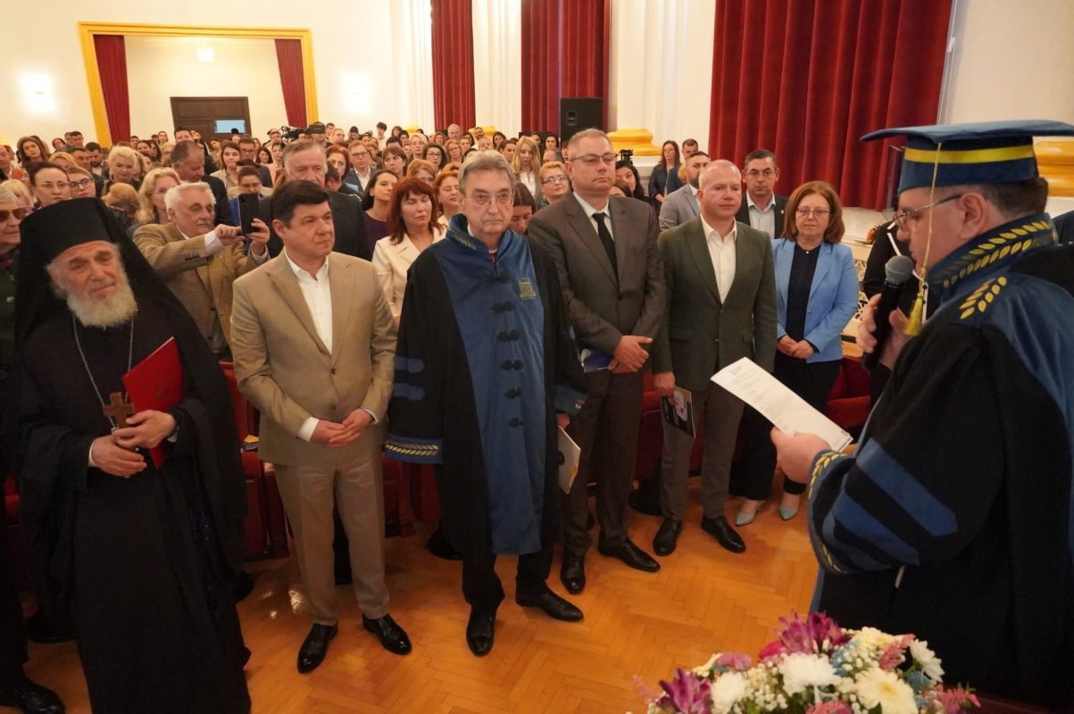 Zi dedicată celebrării performanței în educație la Dunărea de Jos 362597