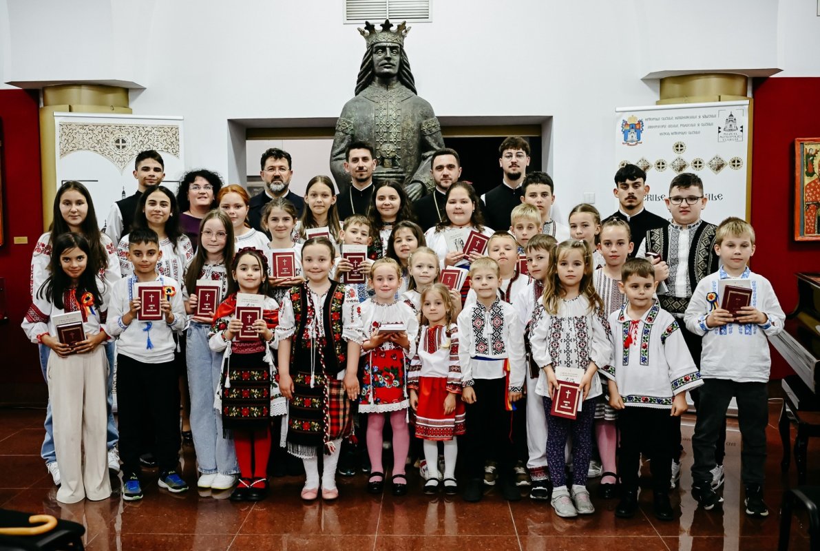 Premierea câștigătorilor concursului național catehetic la Cluj-Napoca 362670