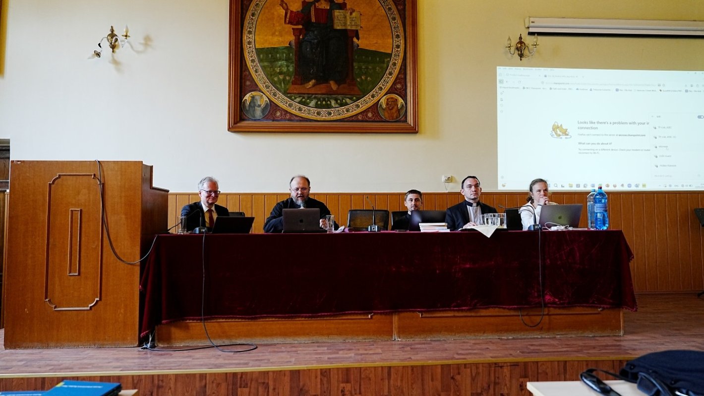 Simpozion internaţional la Facultatea de Teologie Ortodoxă din Sibiu 362681