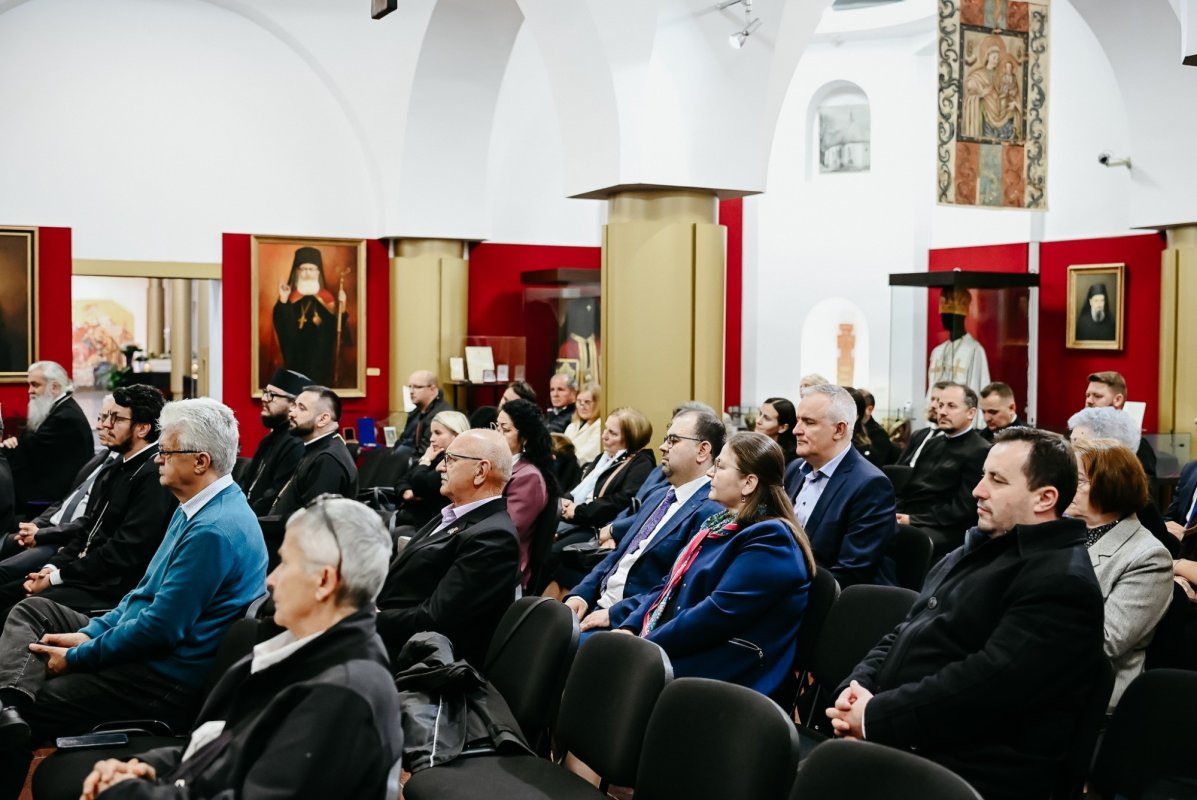 Lansarea cărții „Relațiile dintre Biserica Ortodoxă Română și Casa Regală a României între anii 1918-1947”, la Muzeul Mitropoliei Clujului 362866