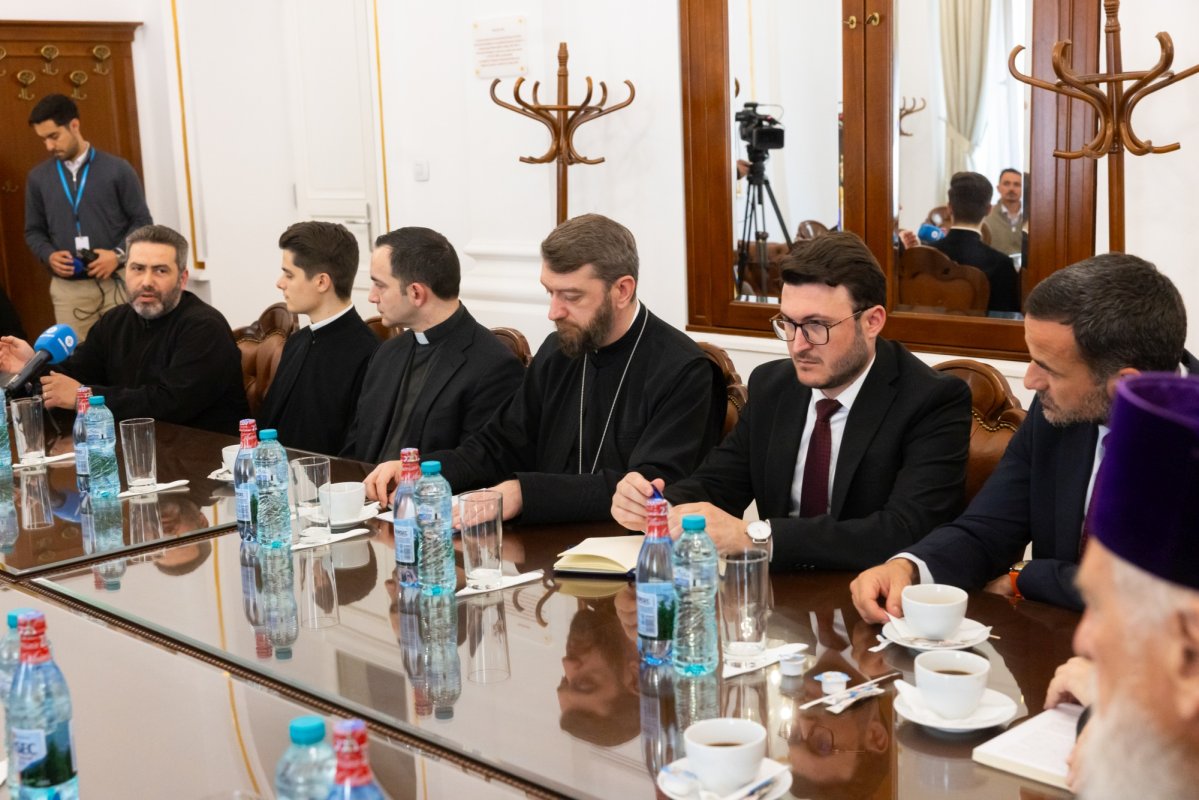 Oaspeți de la CMB la Facultatea de Teologie Ortodoxă din București 362887