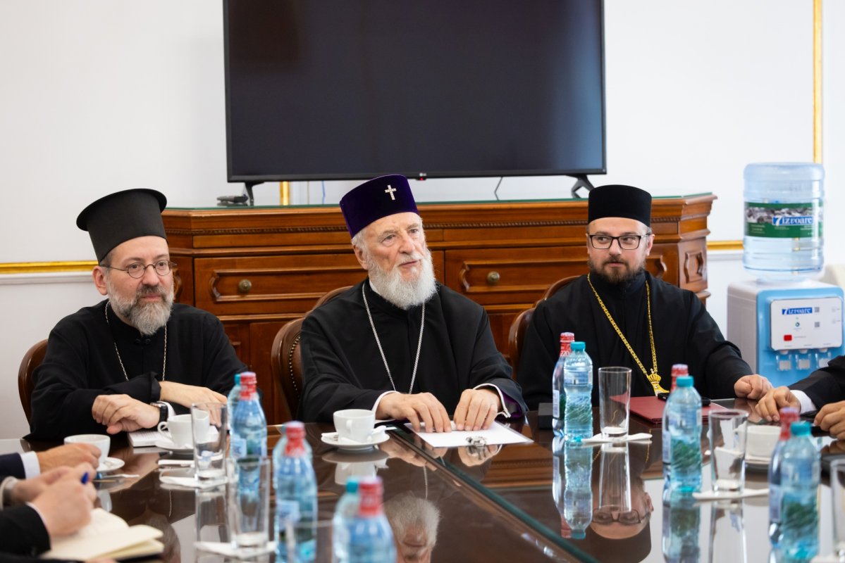 Oaspeți de la CMB la Facultatea de Teologie Ortodoxă din București 362890