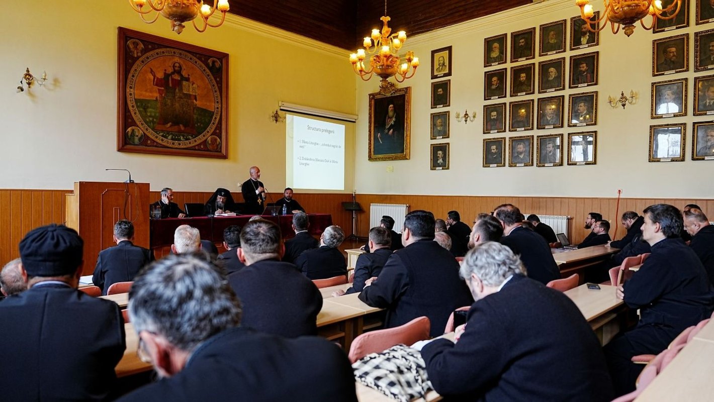 Conferinţele preoţeşti de primăvară din Arhiepiscopia Sibiului 363095
