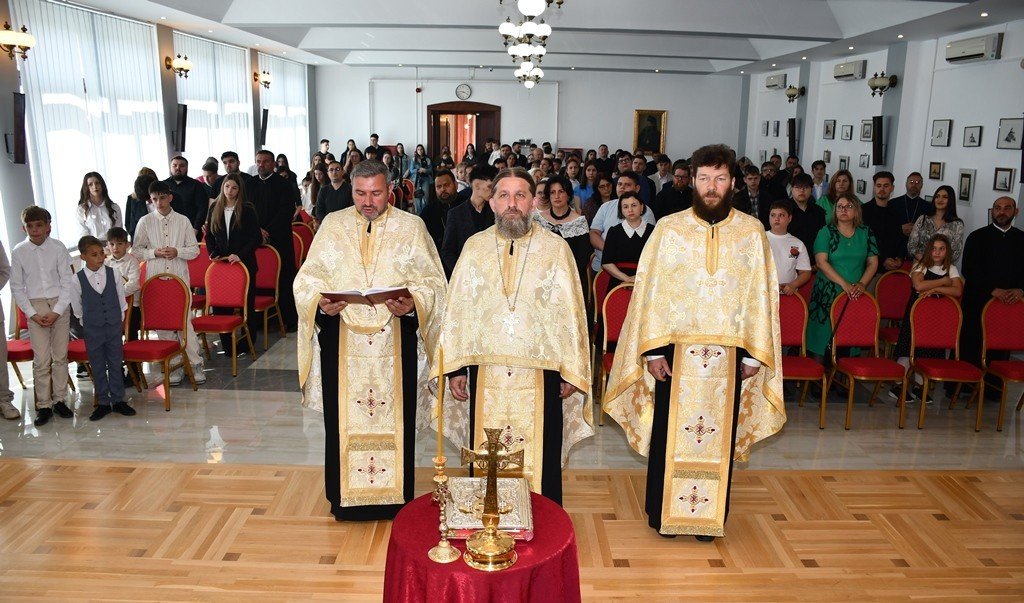 Manifestare dedicată familiilor preoțești din Episcopia Caransebeșului 363028