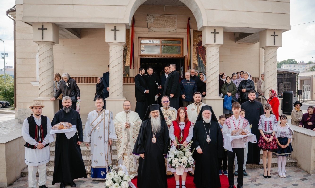 Târnosirea Bisericii „Sfinții Trei Ierarhi” din Tulcea 363036
