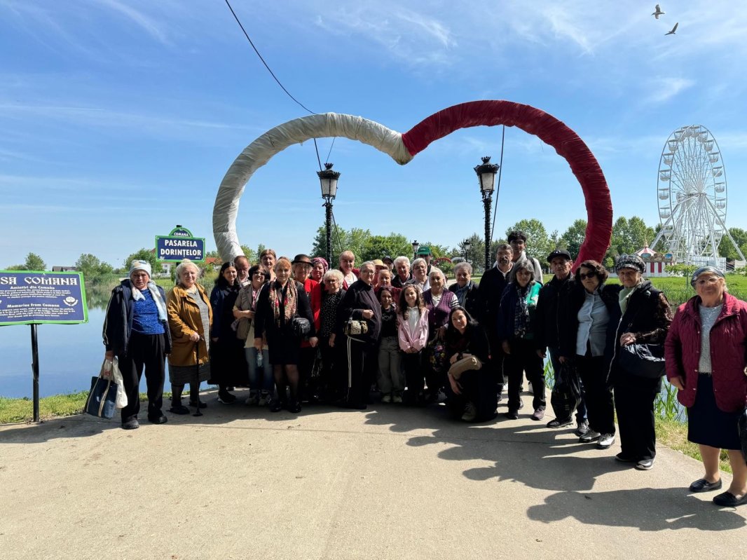 Excursie‑pelerinaj pentru beneficiarii Cantinei sociale „Sfânta Filofteia” 363207