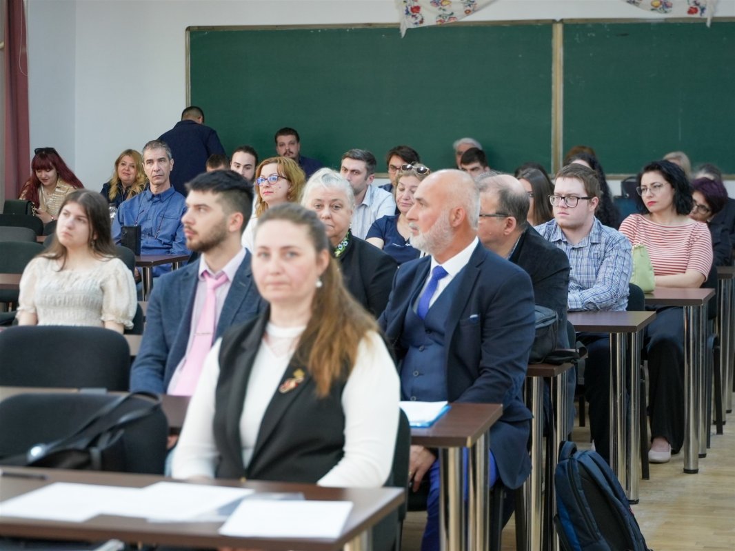 Sesiune naţională de comunicări ştiinţifice studenţeşti la Galaţi 363217