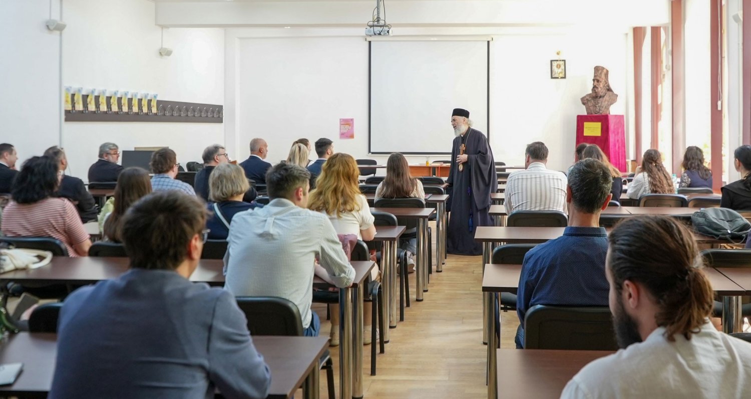 Sesiune naţională de comunicări ştiinţifice studenţeşti la Galaţi 363247