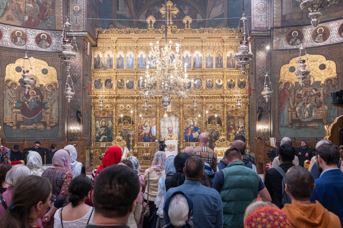 Slujba Privegherii în cinstea a două mari sărbători la Catedrala Patriarhală 363373