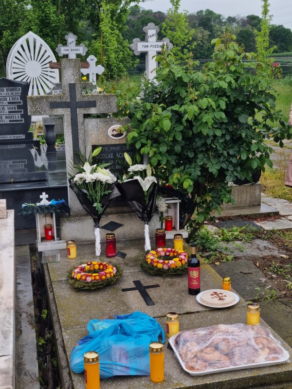 7 ani de la trecerea la cele veșnice a părintelui profesor Nicolae Achimescu 363648