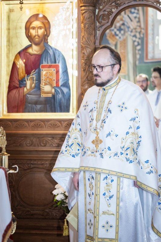 Moment de bucurie pentru o parohie din Capitală 363706