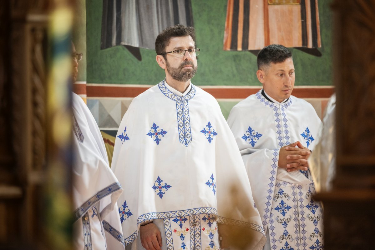Moment de bucurie pentru o parohie din Capitală 363708