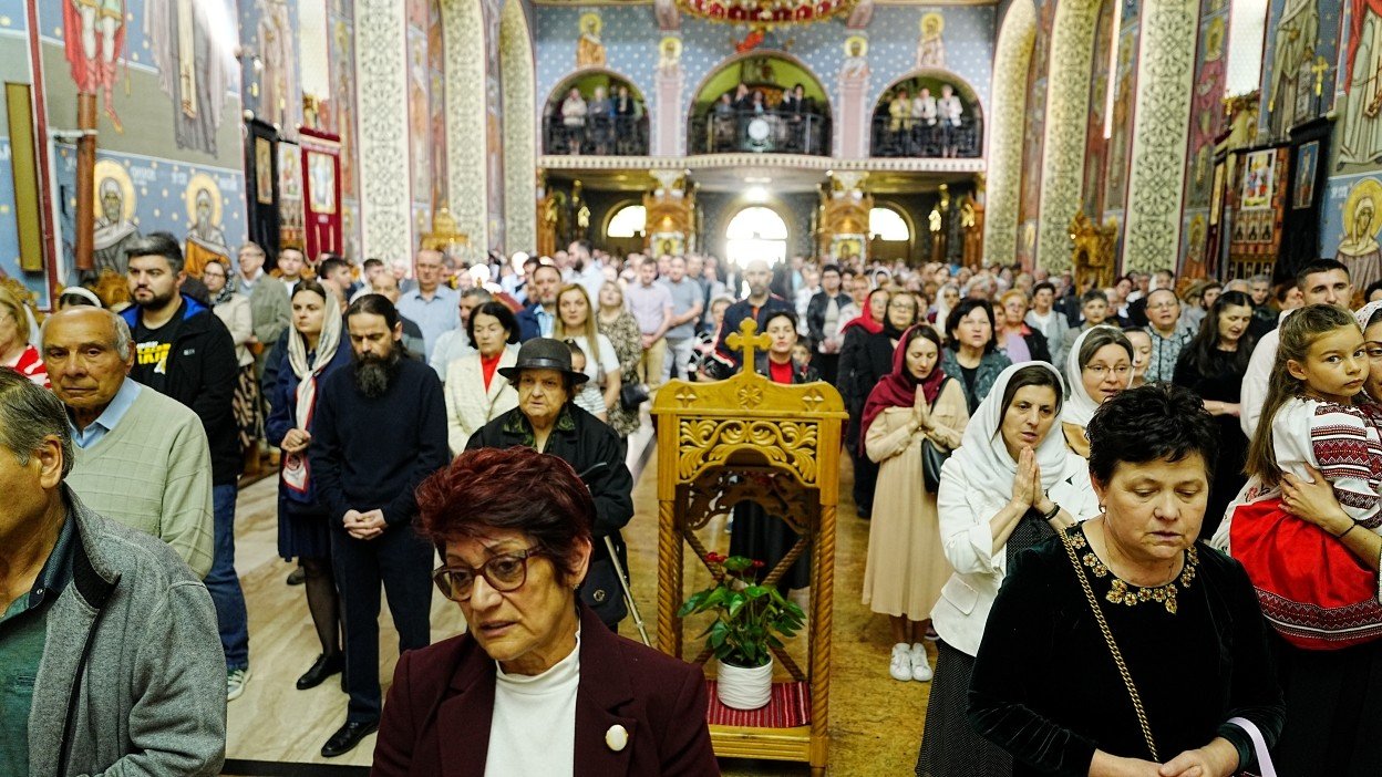 Liturghie arhierească la Sibiu 363744