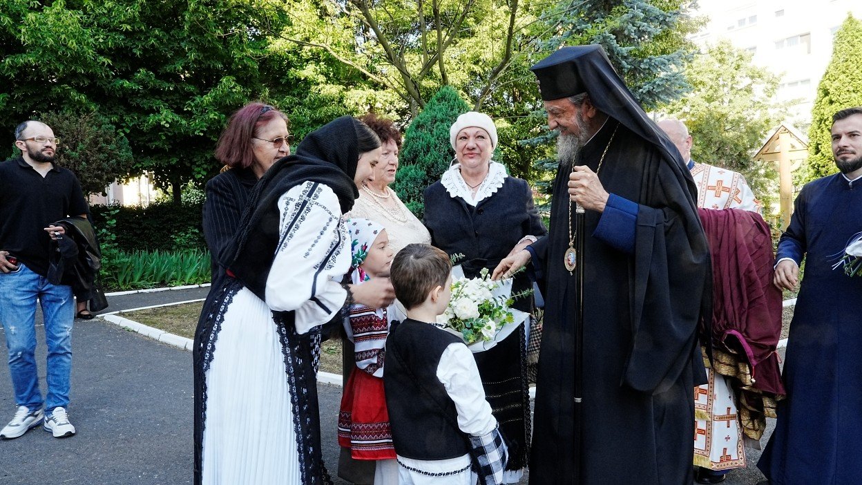 Liturghie arhierească la Sibiu 363746
