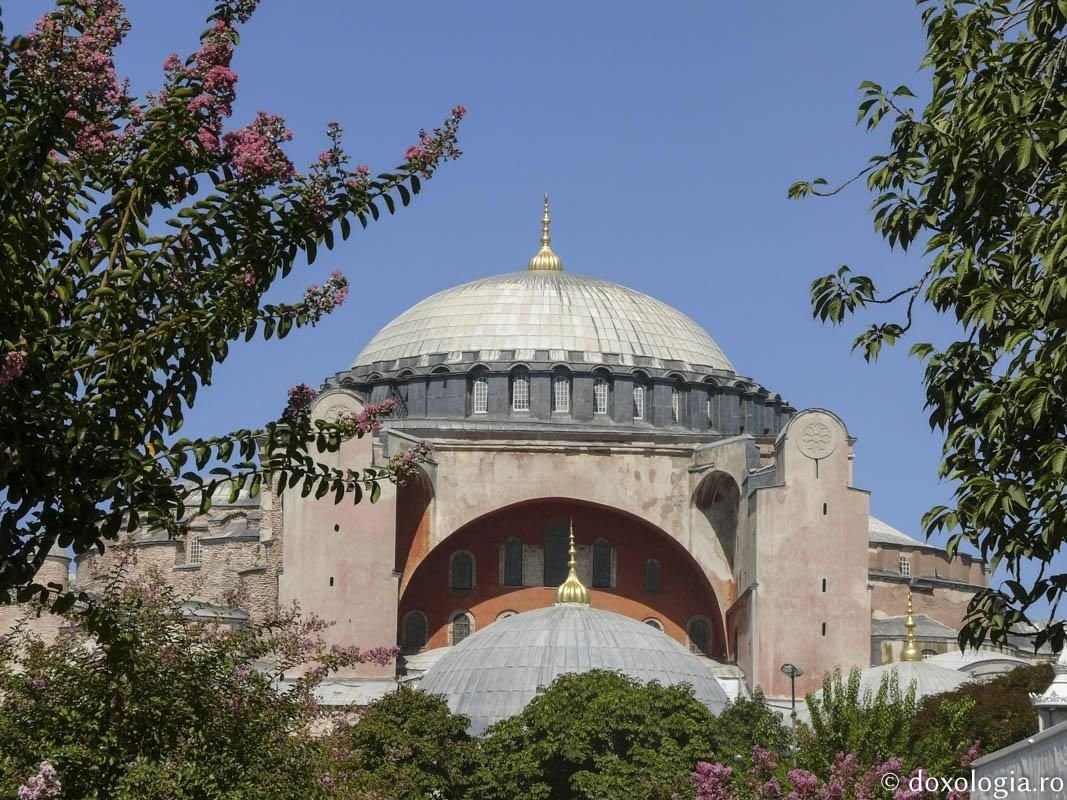 Constantinopolul, punte milenară între Apus şi Răsărit 363819