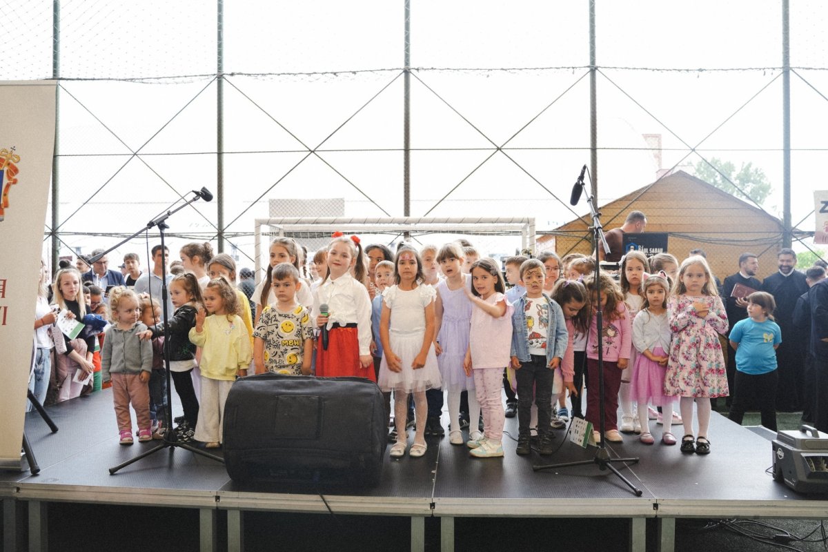 1.500 de copii la ediția a II‑a a Festivalului „Zâmbet de copil”, la Zalău 363966