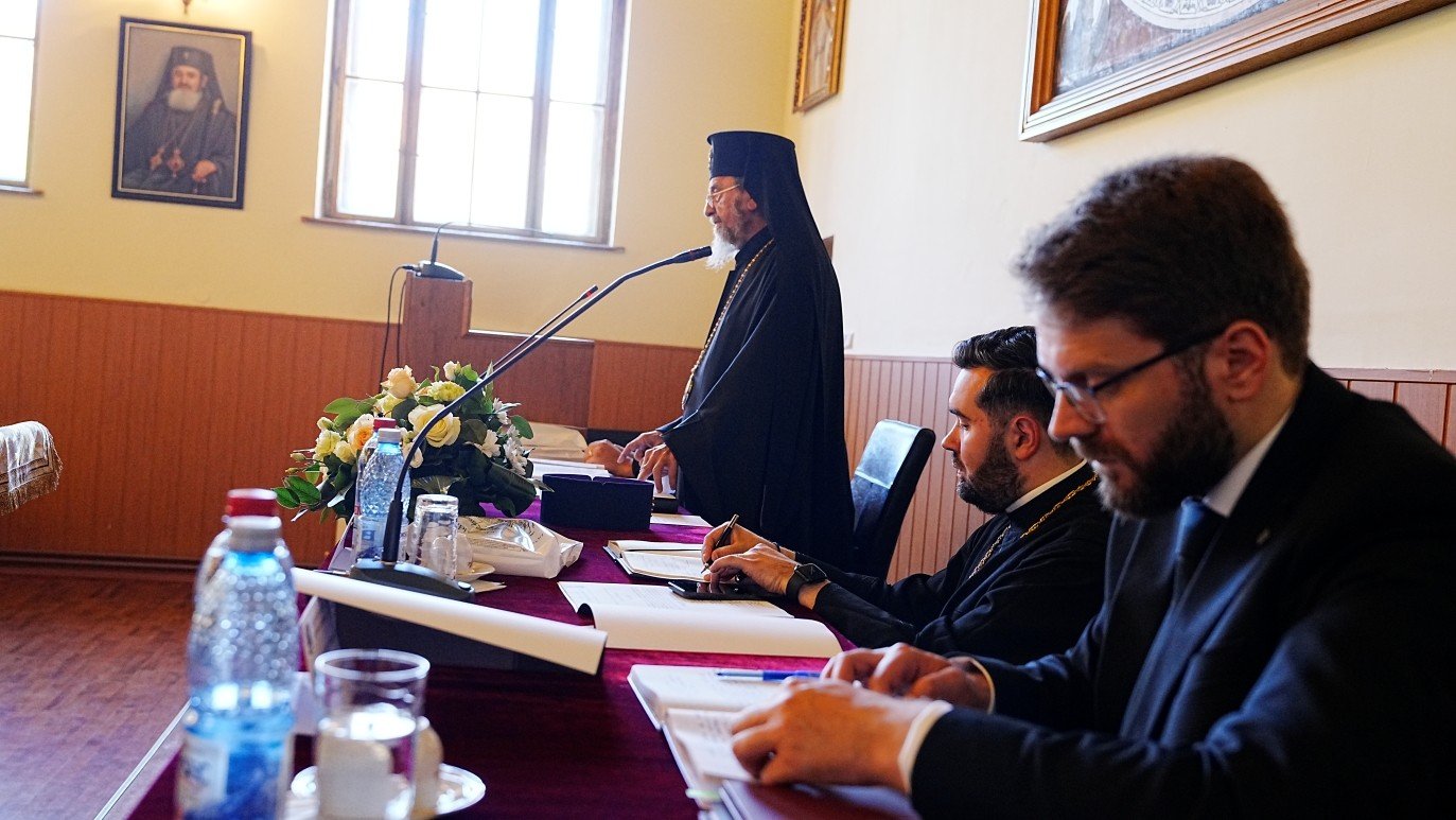 Şedinţă de constituire a noii Adunări eparhiale a Arhiepiscopiei Sibiului 364159