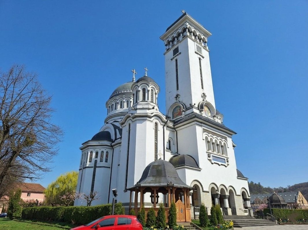 Biserica „Sfânta Treime”, nestemata coroanei de minuni a bătrânei Sighişoare 363619