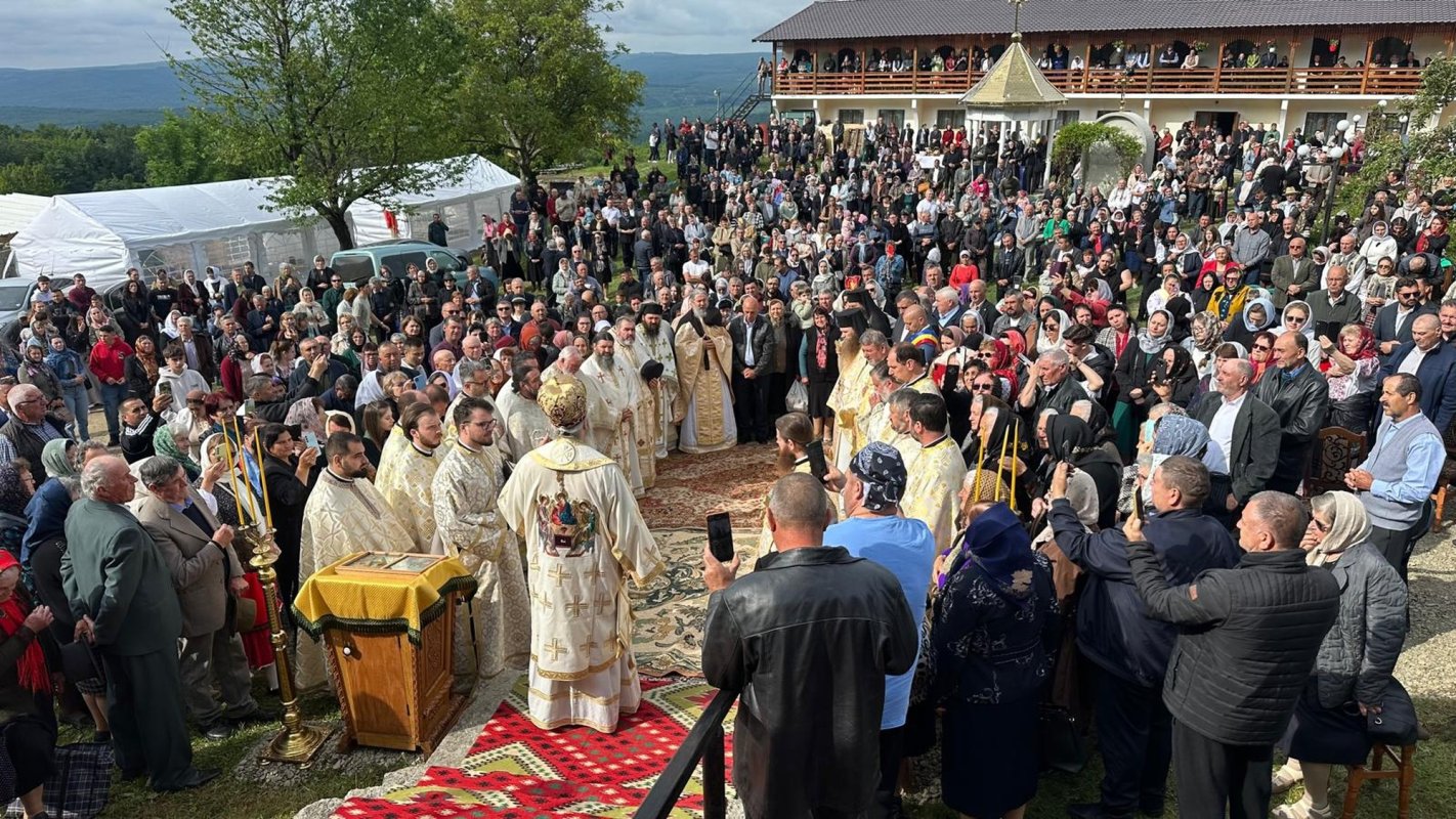 Hramul Mănăstirii Balș din județul Botoșani 364425