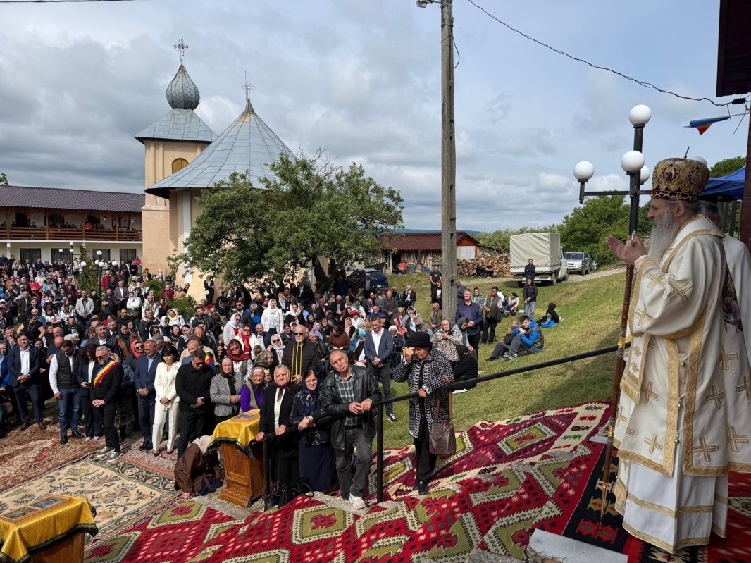 Hramul Mănăstirii Balș din județul Botoșani 364427