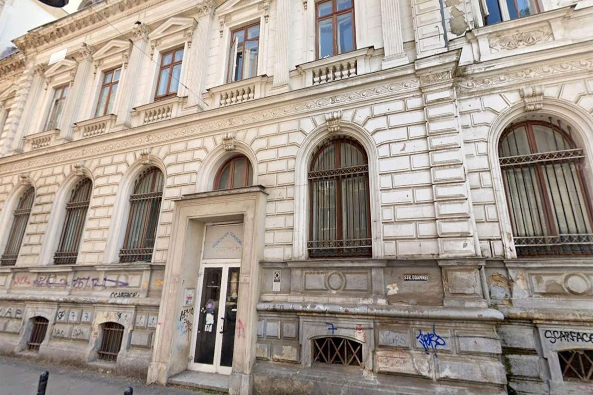 Primul „muzeu călător” din România  364300