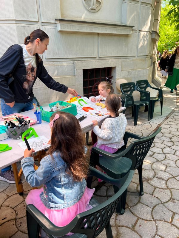 Sărbătoarea copilăriei la Biserica „Sfântul Elefterie”‑Nou din București 364455