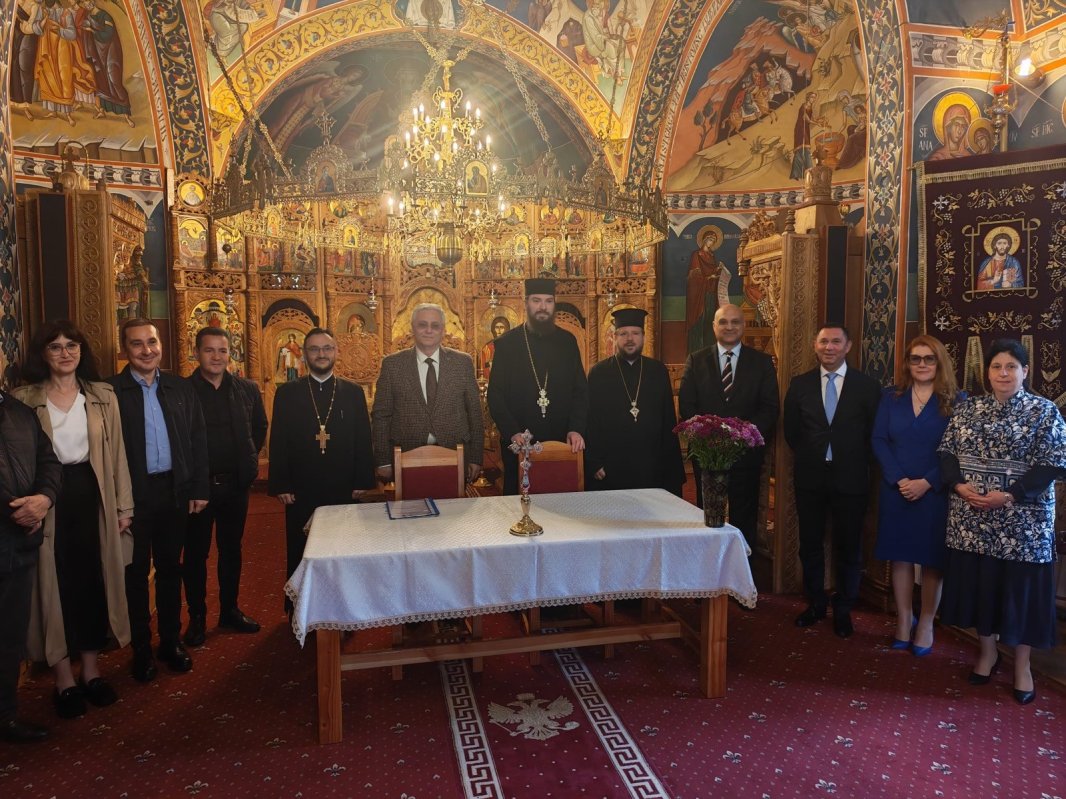 Două contracte pentru restaurarea patrimoniului monahal prahovean 364593