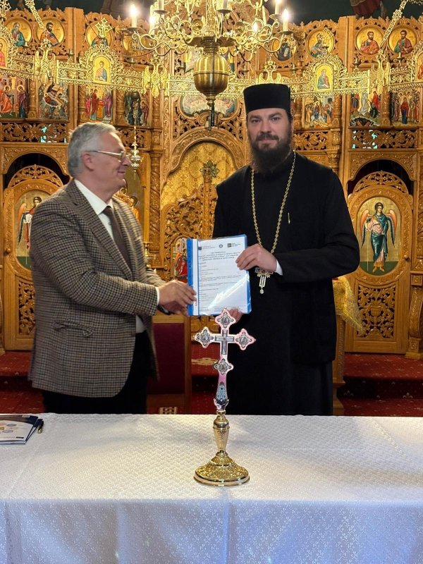 Două contracte pentru restaurarea patrimoniului monahal prahovean 364594