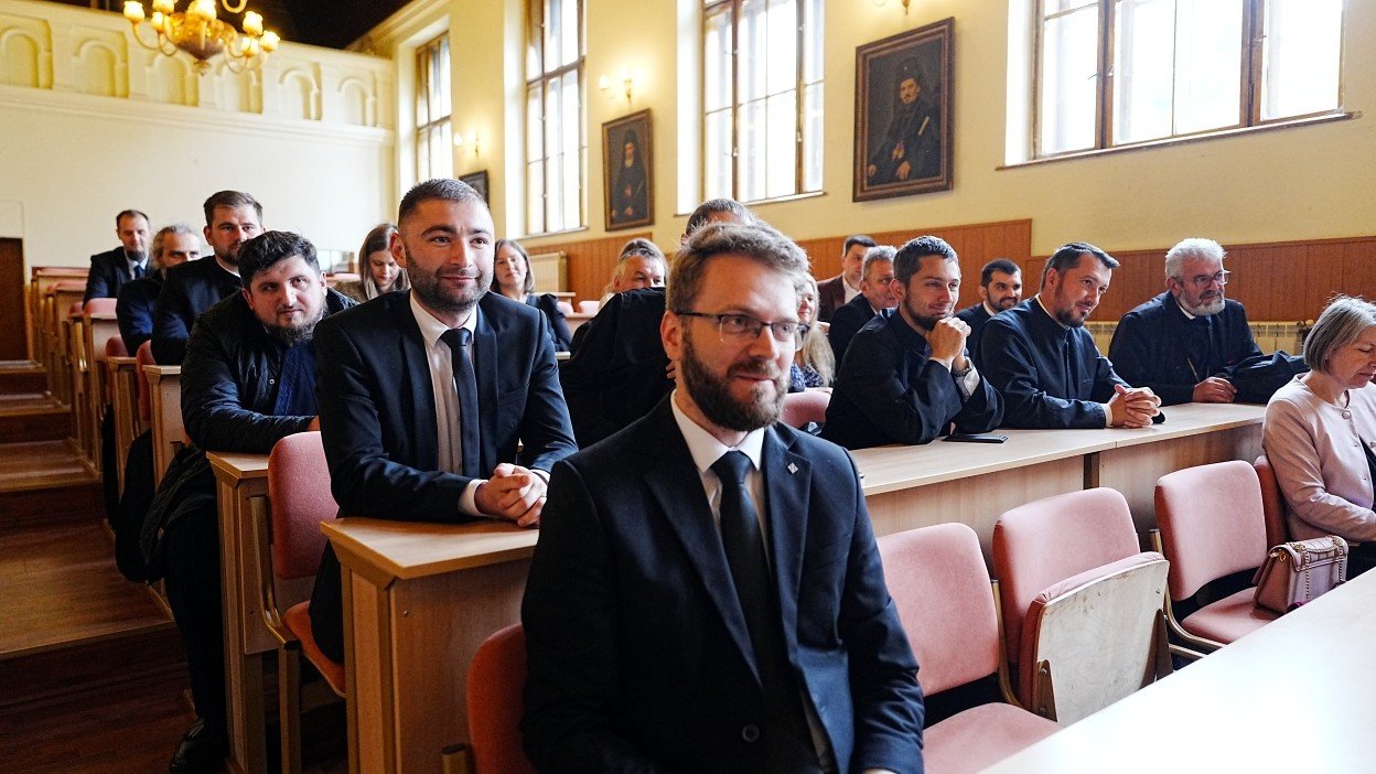 Întâlnire de 10 ani la Facultatea de Teologie Ortodoxă din Sibiu 364607