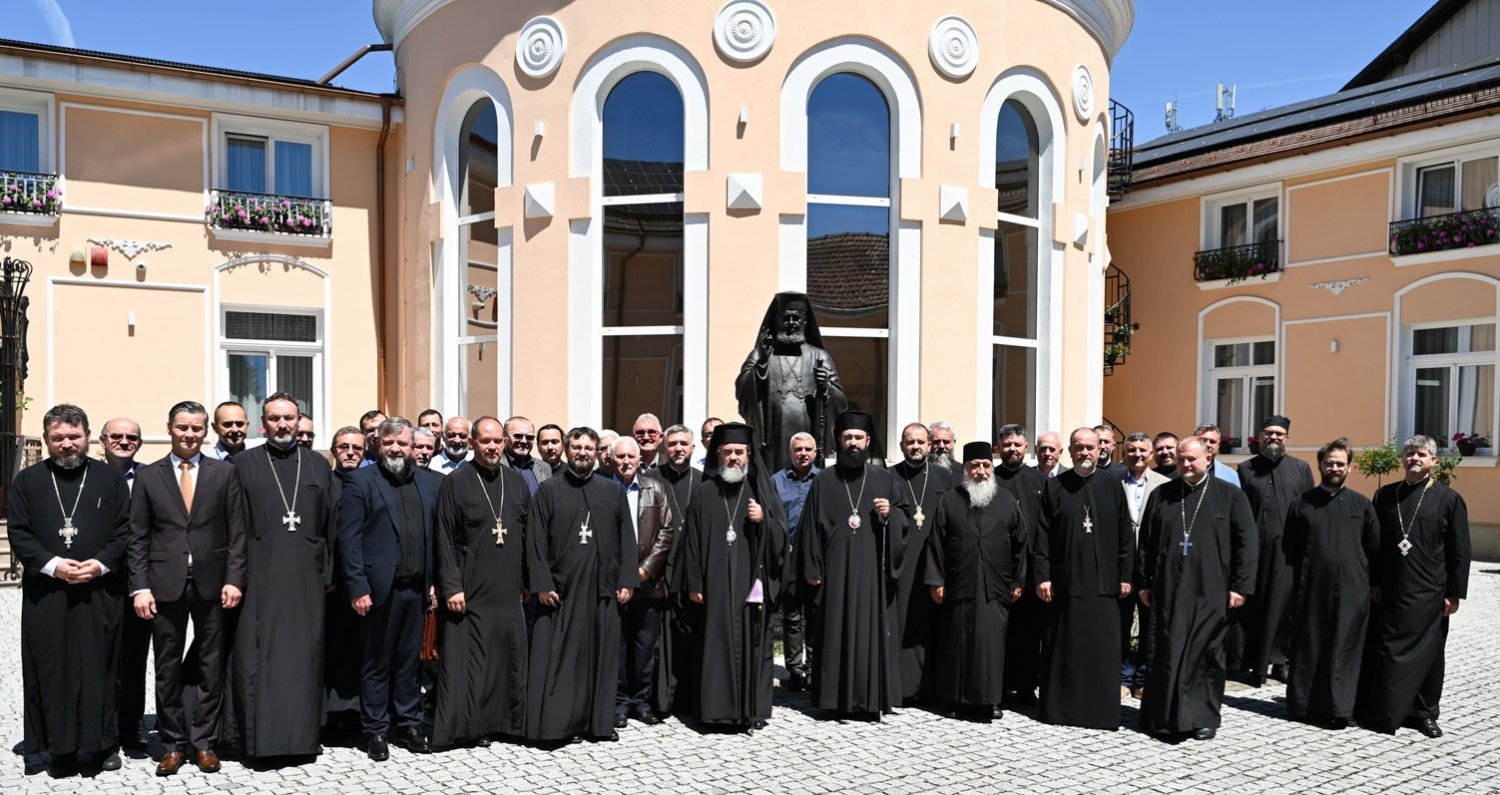 Ședința de constituire a Adunării eparhiale a Episcopiei Devei și Hunedoarei 364542