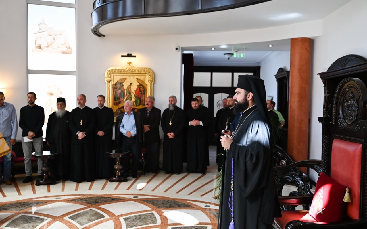 Ședința de constituire a Adunării eparhiale a Episcopiei Devei și Hunedoarei 364545