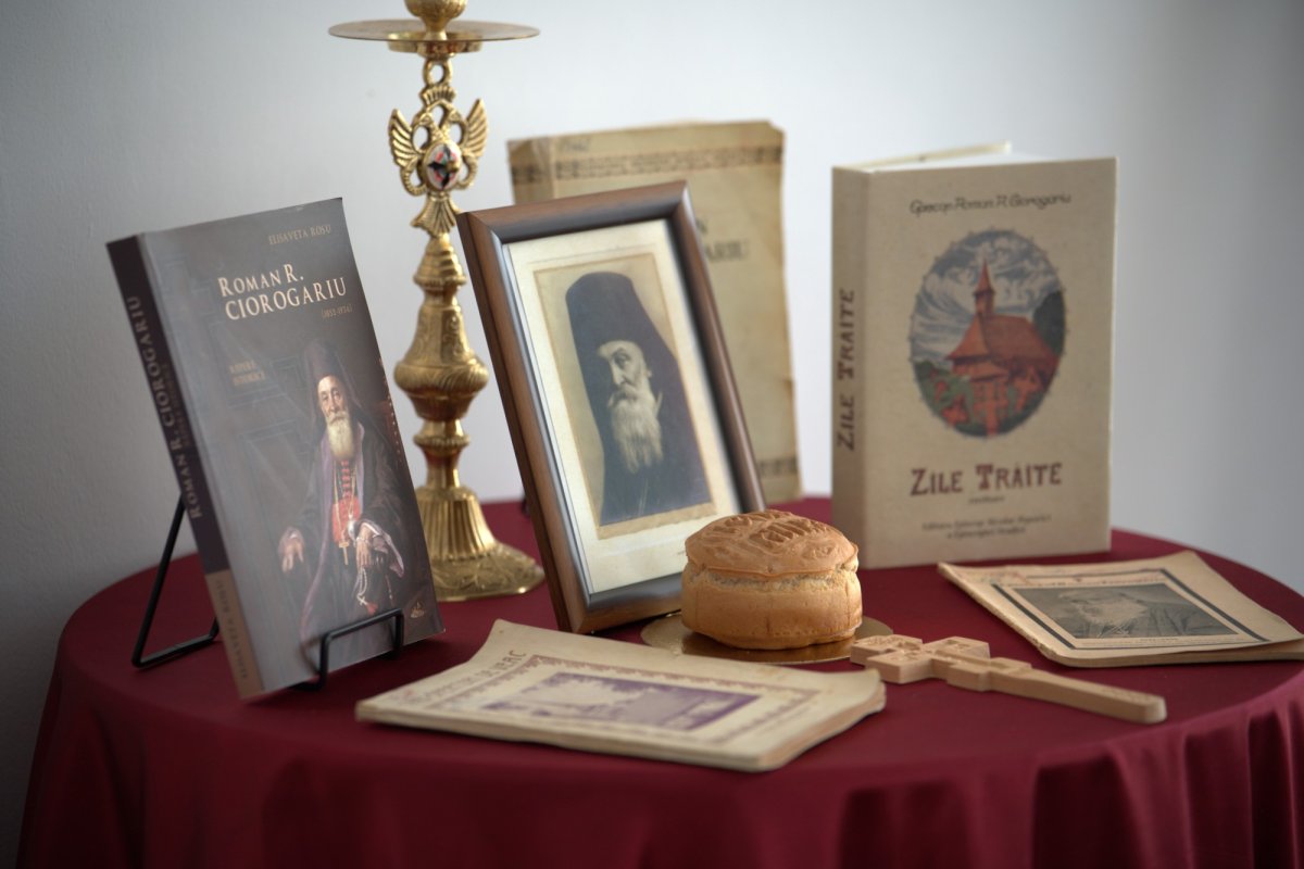 Simpozionul național „Roman Ciorogariu - spirit european” la Liceul Ortodox din Oradea 364540
