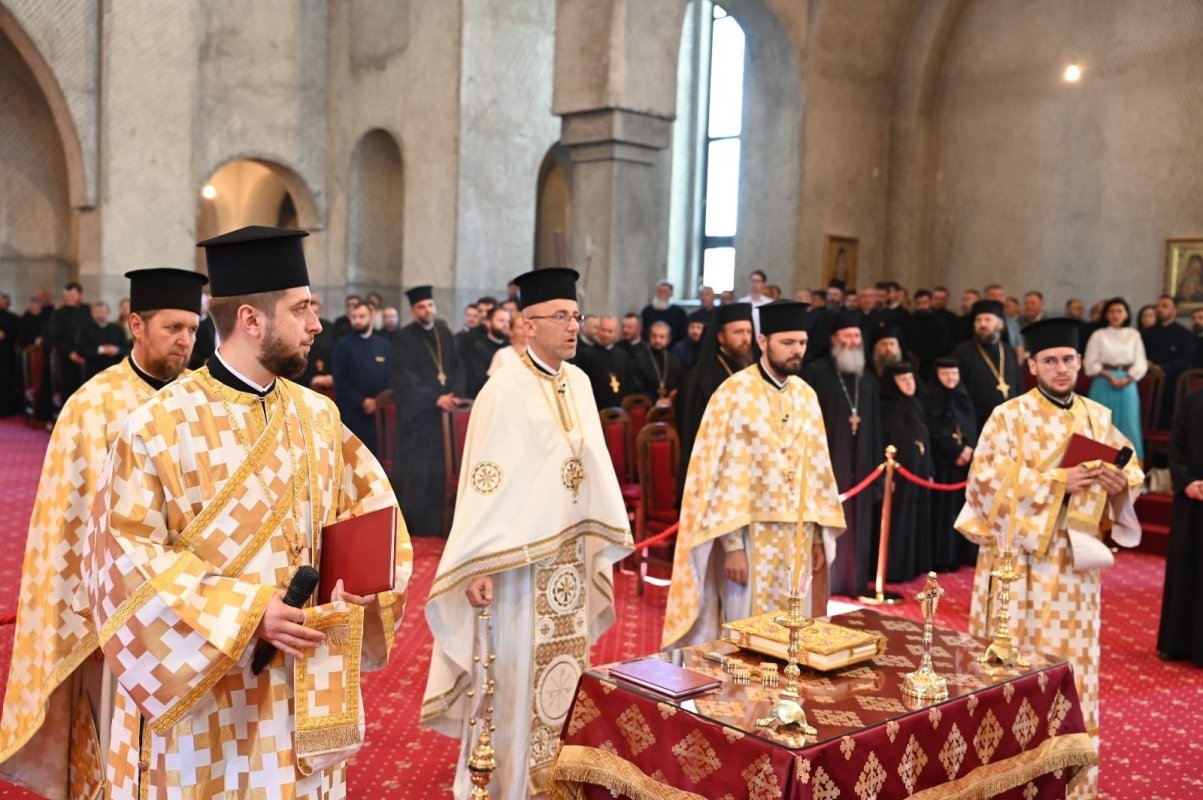 Conferința semestrială de primăvară în Episcopia Oradiei 364643