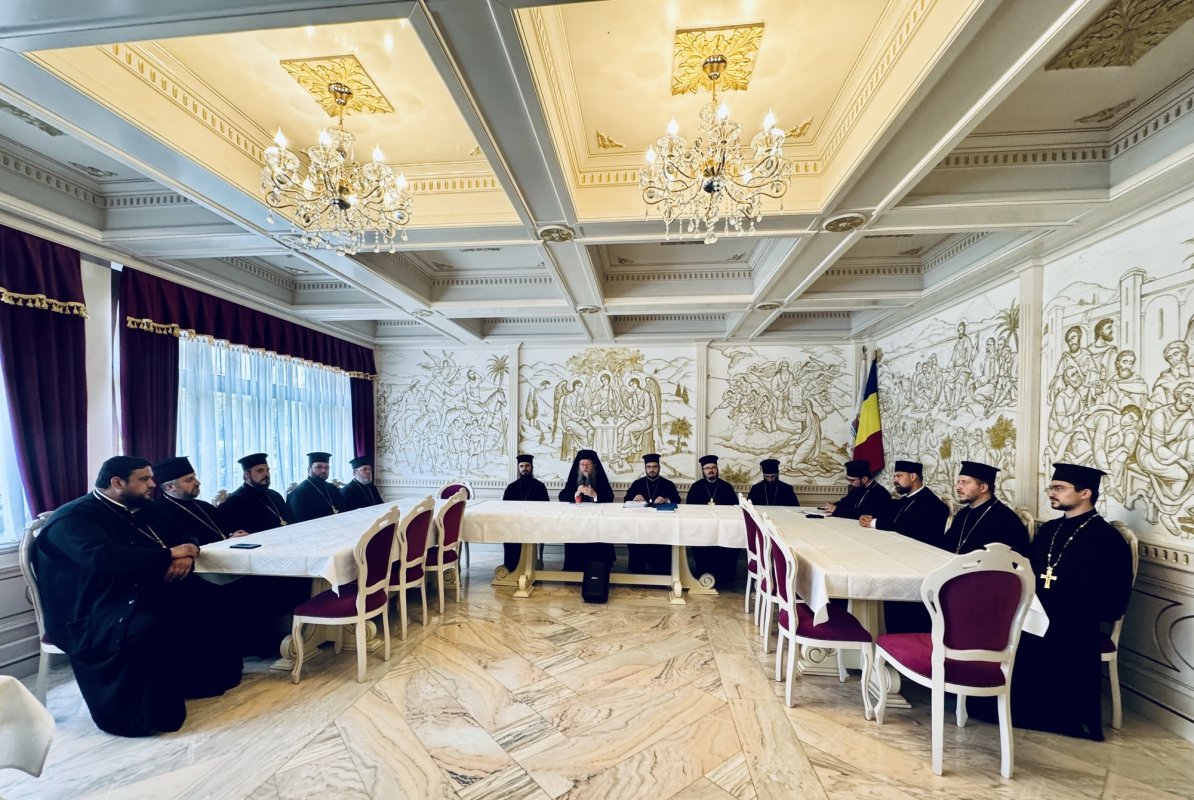 Şedinţa de constituire a Adunării eparhiale a Episcopiei Covasnei și Harghitei 364637