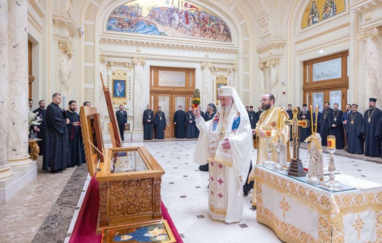 Sfințirea raclei cu moaștele Sfintei Cuvioase Elisabeta de la Pasărea 364688