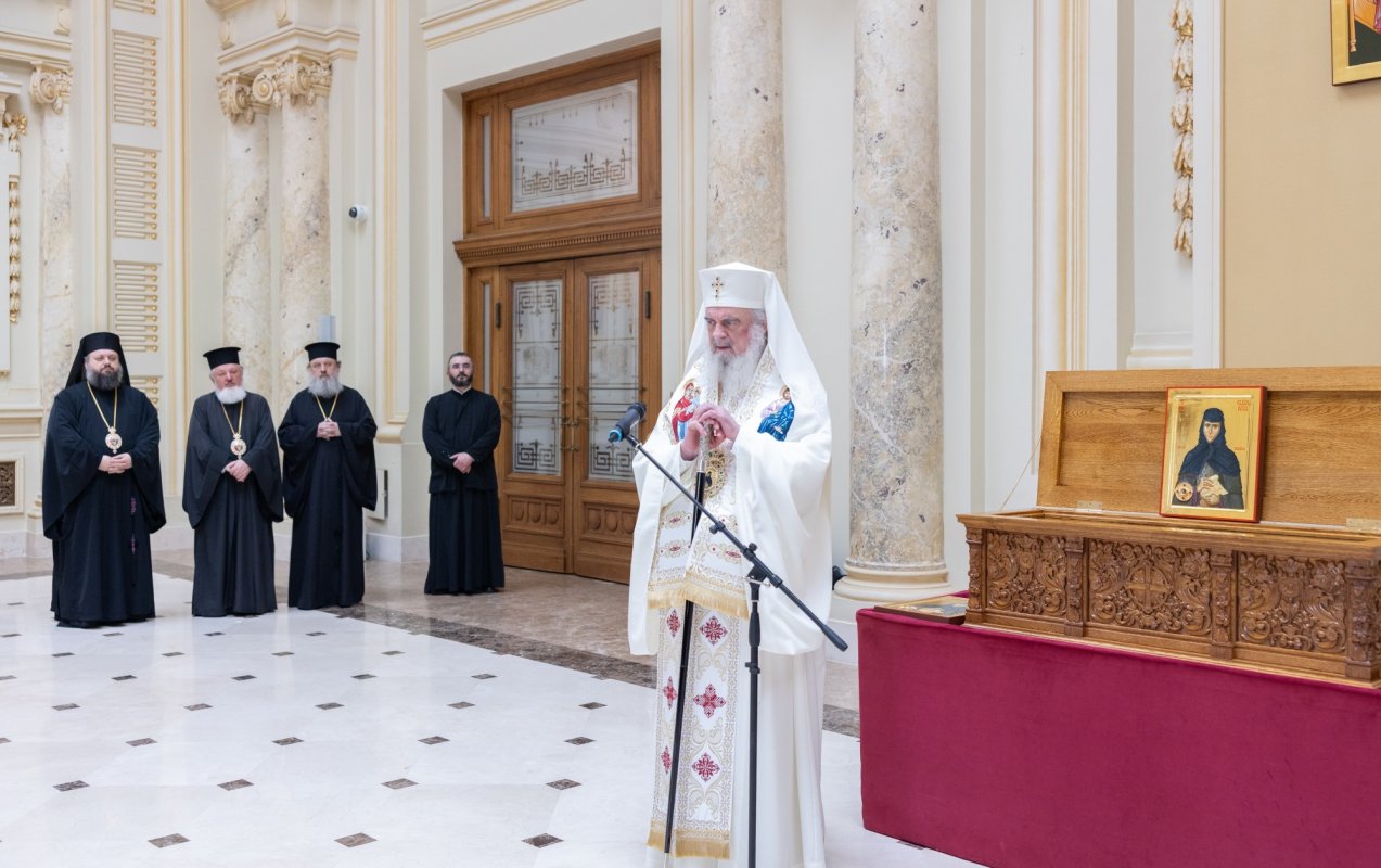 Sfințirea raclei cu moaștele Sfintei Cuvioase Elisabeta de la Pasărea 364690