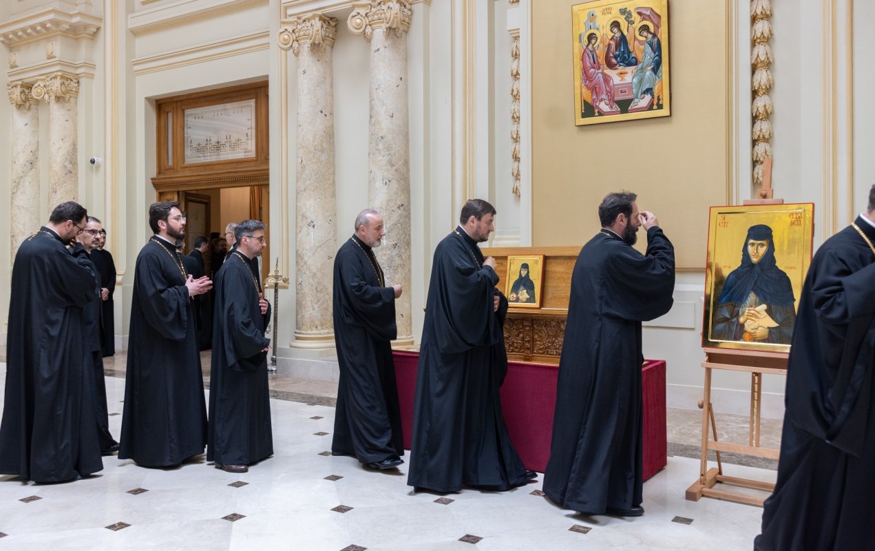 Sfințirea raclei cu moaștele Sfintei Cuvioase Elisabeta de la Pasărea 364693