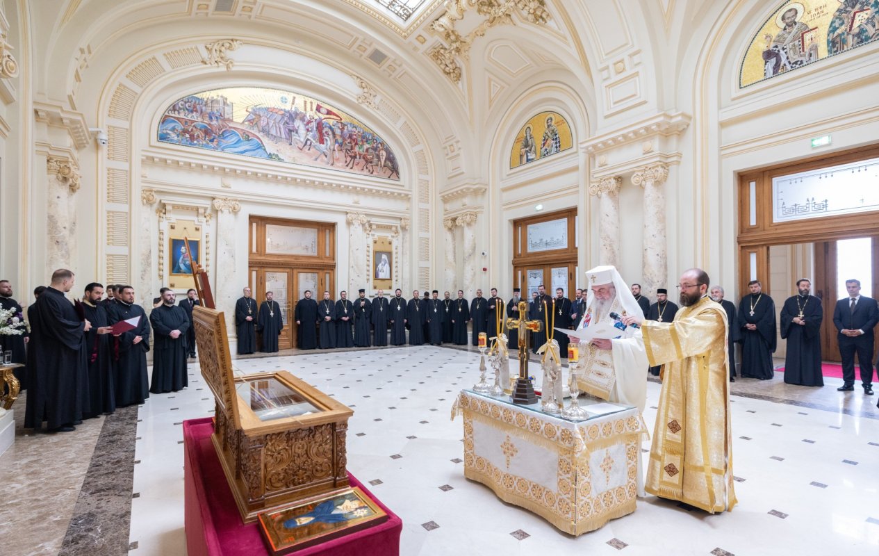 Sfințirea raclei cu moaștele Sfintei Cuvioase Elisabeta de la Pasărea 364696