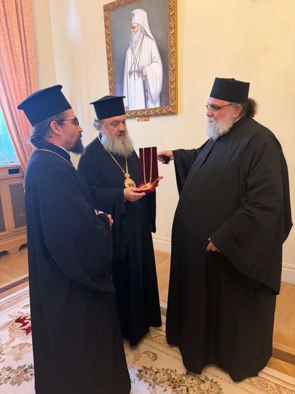 Mitropolitul Isaia de Tamassos și Orinis în vizită la Patriarhia Română 364909