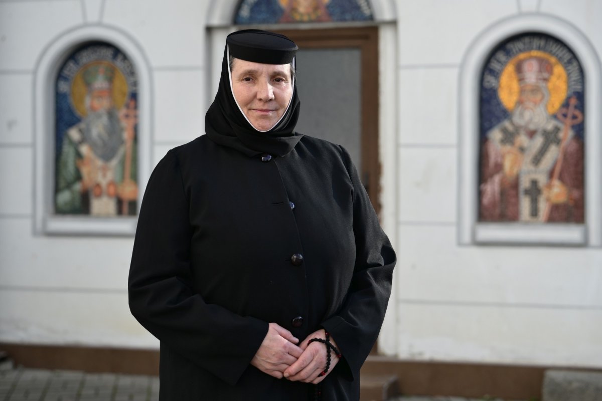 „Când vom fi mari, vrem să ne facem ca Maica Domnului!” 364218