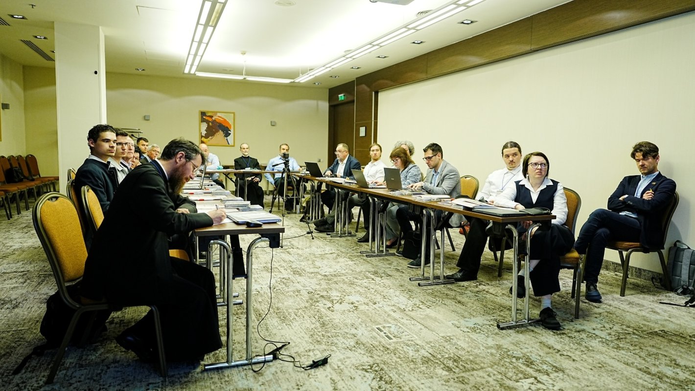 Simpozion internaţional la Facultatea de Teologie din Sibiu 364920