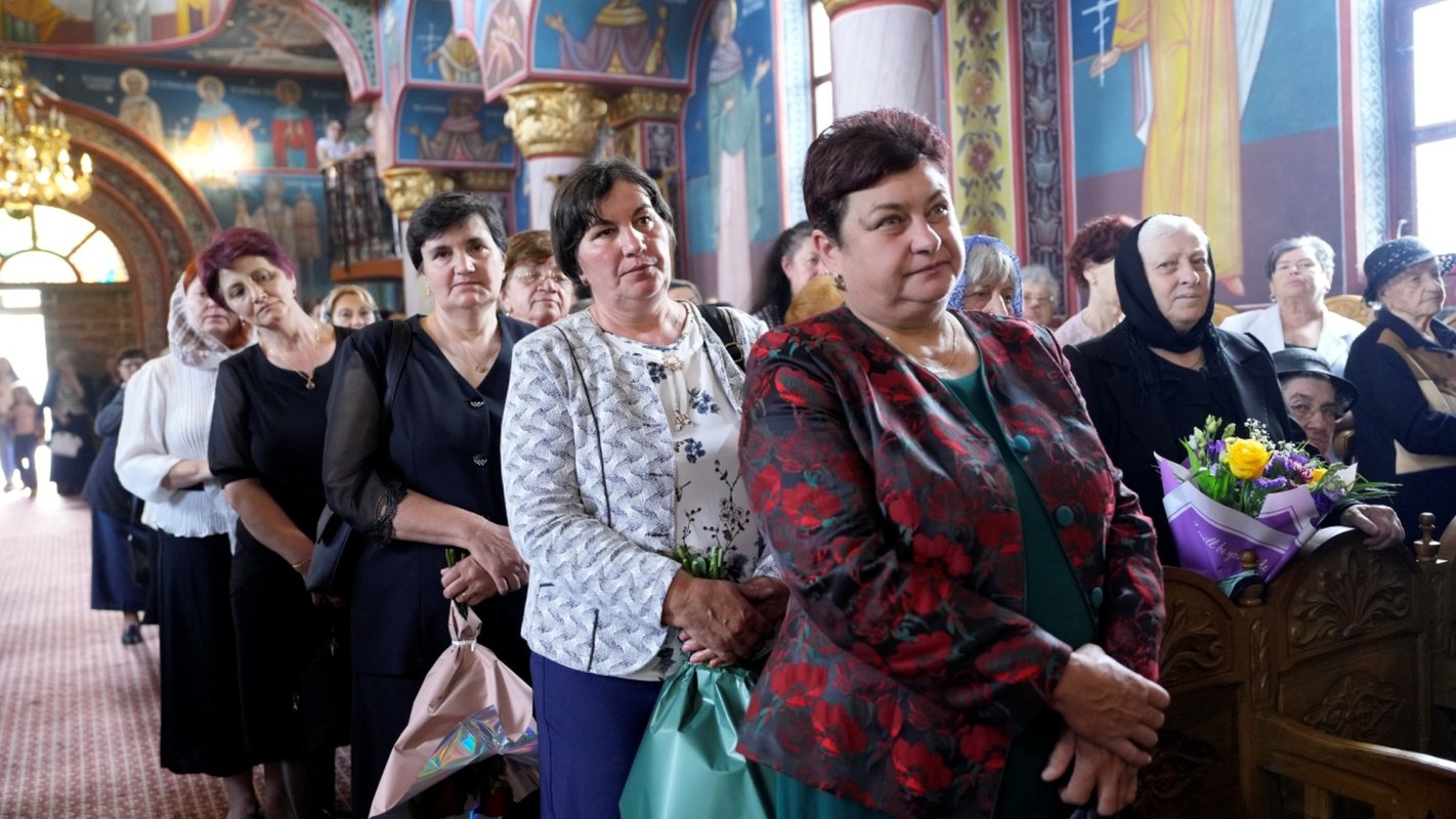 Binecuvântare arhierească adusă parohiei sibiene de pe Calea Poplăcii 365025