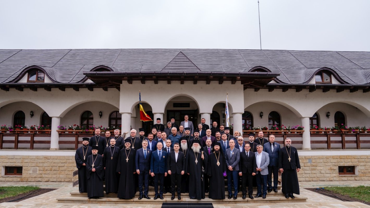 S‑a constituit Adunarea eparhială a Arhiepiscopiei Sucevei și Rădăuților 365035