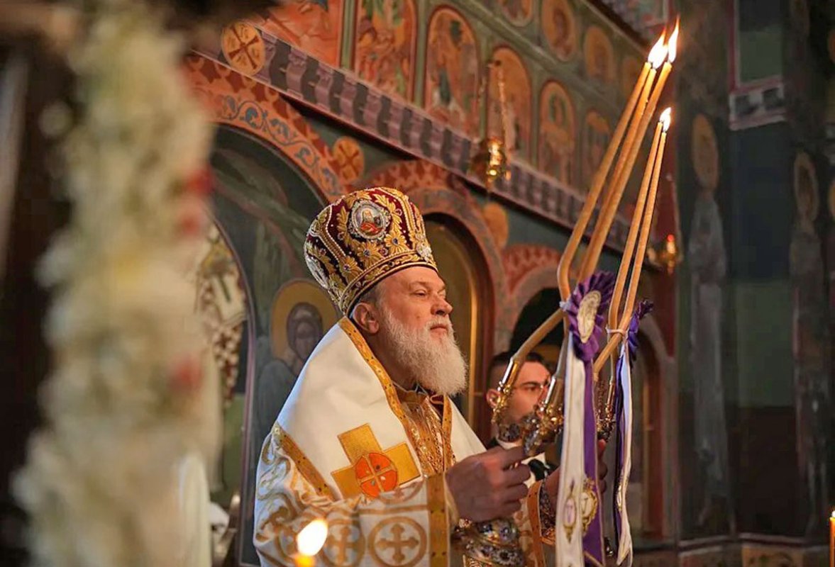 Slujire arhierească într‑o parohie din Călărași 365137