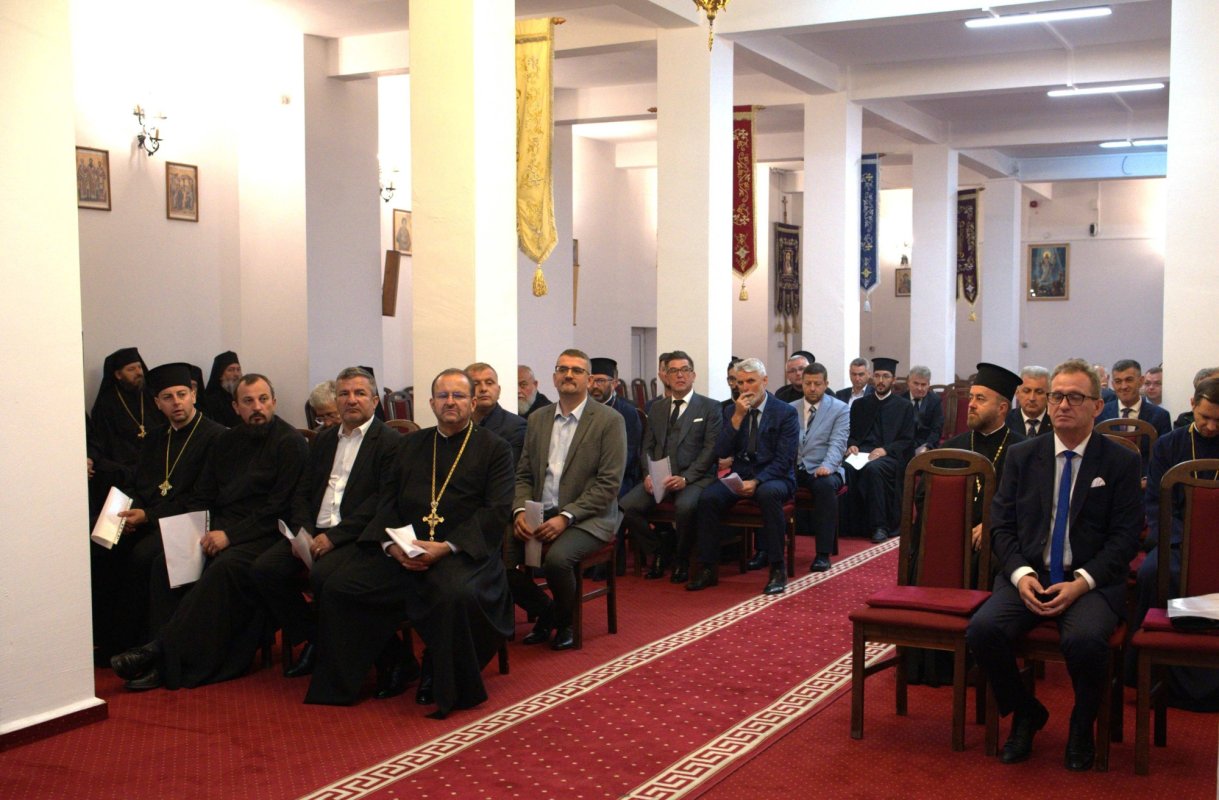 Constituirea noii Adunări eparhiale a Episcopiei Oradiei 365191