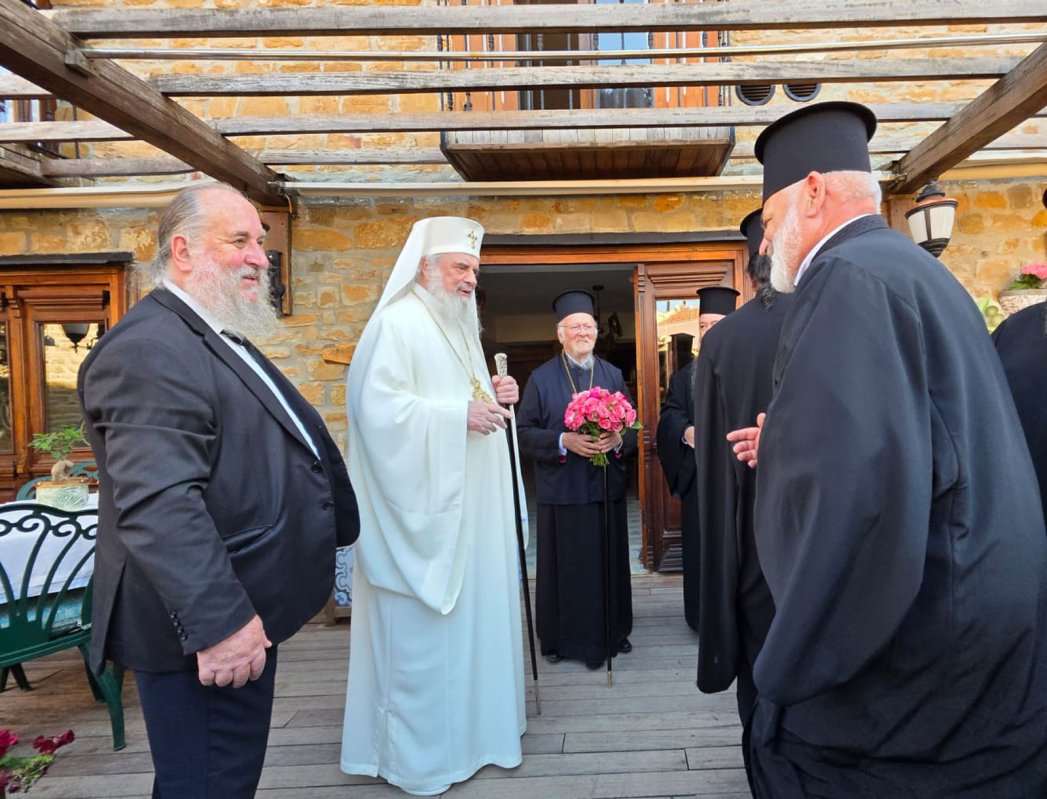 Patriarhul României participă la evenimentele dedicate onomasticii Patriarhului Ecumenic 365286