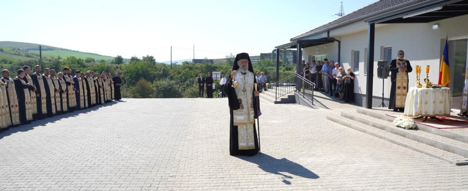 Binecuvântare pentru Complexul de capele mortuare din incinta cimitirului eparhial „Lumina Învierii”, Alba Iulia 365276