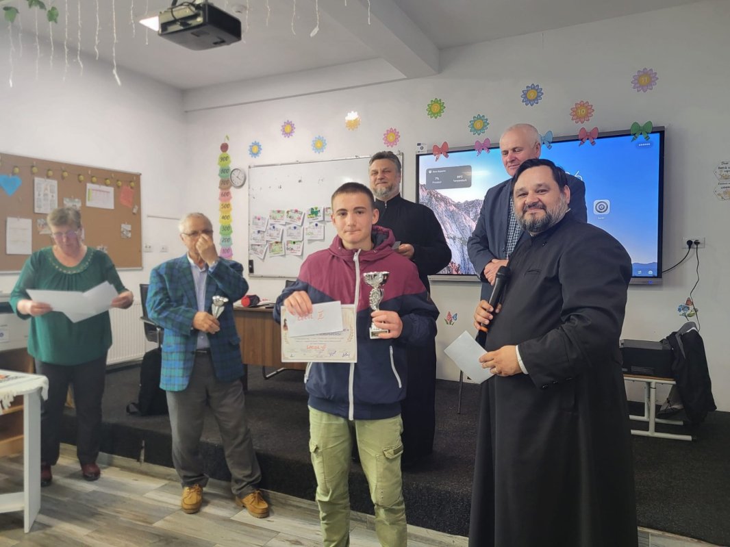 Concurs de şah în Parohia „Sfinții Voievozi Mihail și Gavriil”‑Tudor Vladimirescu, Avrămeni 365302